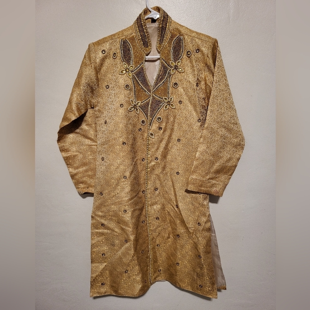 Men's Sherwani (size 13)